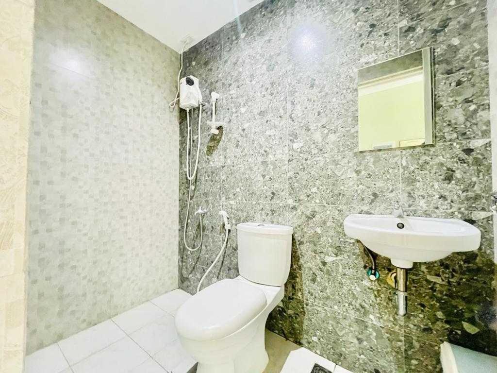 Oyo 1008 Armond Bed And Breakfast Lapu-Lapu City Exterior foto